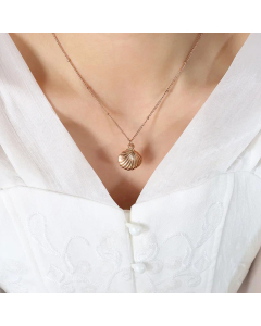 Elegant Plating Stainless Steel Necklaces Shell Titanium Steel Pendant Necklace 