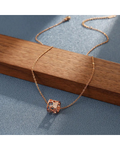Temperament Flower Butterfly Inlaid Rhinestone Pendant Titanium Steel Necklace