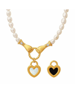 Fashion Pearl Gold Plated Zircon Hand Heart Shape Titanium Steel Pendant Necklace Colorza
