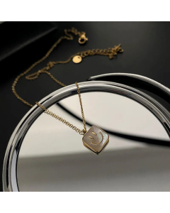 Fashion Smiley Face Inlay Shell Titanium Steel Pendant Necklace Colorza