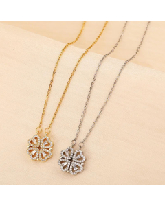 Love Heart Opening and Closing Four-Leaf Clover Zircon Pendant Titanium Steel Necklace