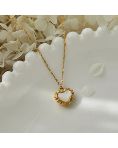 Retro Heart Shape Plating Pendant Titanium Steel Necklace Colorza