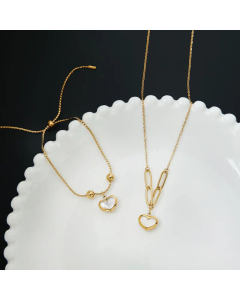 Fashion Heart Shape Gold Plated Shell Pendant Titanium Steel Necklace Colorza
