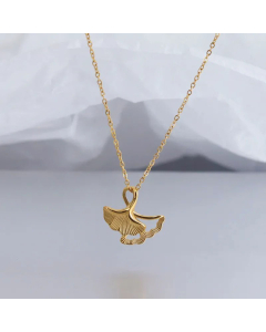 Fashion Ginkgo Leaf Pendant Titanium Steel Necklace Colorza