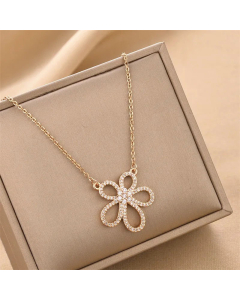 Temperament Inlay Rhinestones Flower Titanium Steel Necklace Colorza