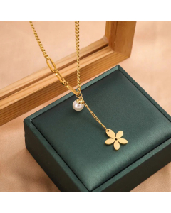 Retro Flower Pendent Inlay Artificial Pearls Titanium Steel Necklace Colorza