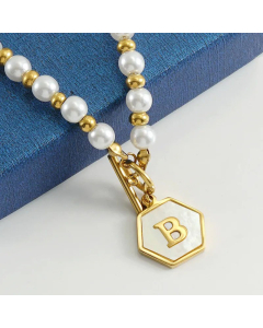 Fashion Letter Hexagon Inlay Shell Pendant Titanium Steel Pearl Plating Necklace Colorza -B