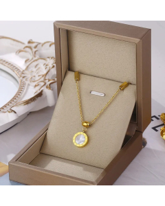 Classic Roman Numerals Round Inlay Shell Titanium Steel Necklace Colorza