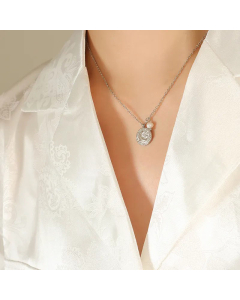 Gold Plated Artificial Pearls Round Moon Pendant Titanium Steel Necklace Colorza