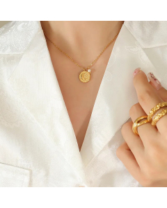 Gold Plated Artificial Pearls Round Moon Pendant Titanium Steel Necklace Colorza