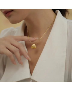 Minimalism Gold Plated Shell Titanium Steel Pendant Necklace Colorza