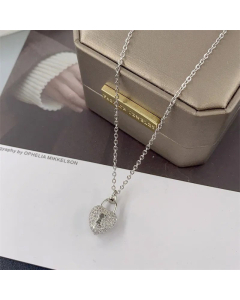 Refined Heart Shape Lock Titanium Steel Plating Zircon Pendant Necklace CA07830368