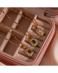 Vintage Four-Corner Diamond Oval Zircon Square Plate Pendant Necklace CA07830394