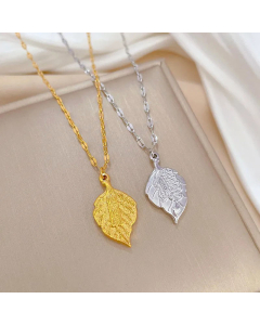 Non-Fading Fine Jewelry Minimalsim Leaf Titanium Steel Pendant Necklace CA07831152