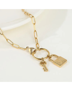 Wholesale Casual Key Lock Pendent Non-Fading Stainless Steel Necklace CA07831513