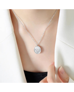 Modern Style Simple Style Oval With Bee Plating 18K Gold Plated Pendant Necklace