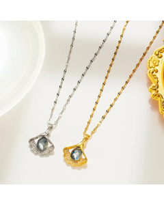 Wholesale Stainless Steel Necklace Refined Glam Ginkgo Leaf Inlay Rhinestones Pendant Necklace