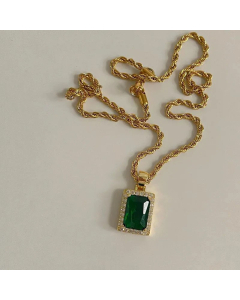 Retro Light Luxury Square Inlay Emerald Zircon Pendant Stainless Steel Necklace