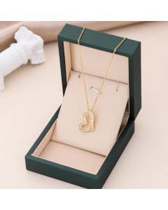Elegant Sweet Heart Shaped Zircon Inlaid Gold Plated Stainless Steel Necklace