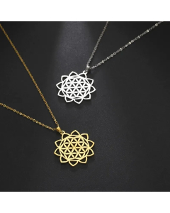 Fashion Simple Style Floral Stainless Steel Hollow Out Pendant Necklace