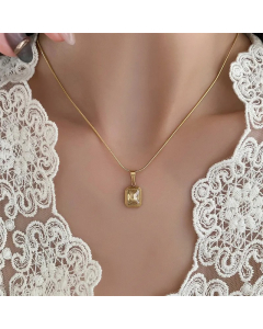 Elegant Basic Lady Square Stainless Steel Inlay Zircon Pendant Necklace