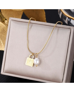 Colorza Heart Shape Butterfly Rabbit Stainless Steel Tassel Plating Inlaid Artificial Pearls Zircon Pendant Necklace