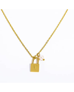 Letter E Lock Titanium Steel Pearl Plating 18K Gold Plated Pendant Necklace