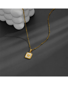 Elegant Sweet Butterfly Titanium Steel Plating Inlay Shell Pendant Necklace