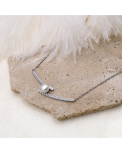 Wholesale Stainless Steel Pearl Neckacle French Romantic Elegant Simple Pearl Zircon Inlaid Necklace