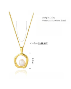 Non-fading Plated 18K Gold Shell Crystal Inlaid Heart Moon Geometric Pendant Necklace Wholesale Stainless Steel Necklace