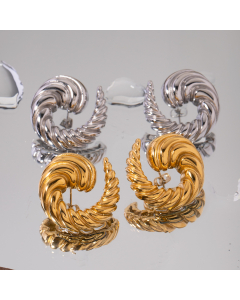 Wholesale Fashion Personality Stainless Steel Spiral Ox Horn Earrings