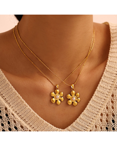 Wholesale Stainless Steel Necklace Sunflower Imitation Pearl Pendant Necklace YK29098