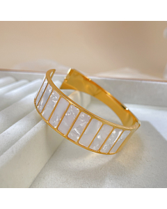 Wholesale Stainless Steel Bracelet Vintage Striped White Shell Stainless Steel Bracelet Female