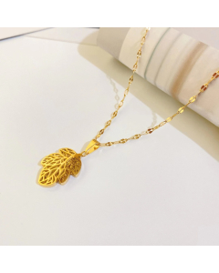 Titanium Steel Plated 18k Gold Plated Maple Leaf Clavicle Chain Necklace