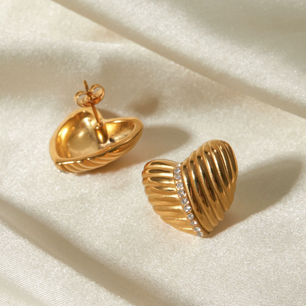  Love Earrings With Diamond Texture Earrings