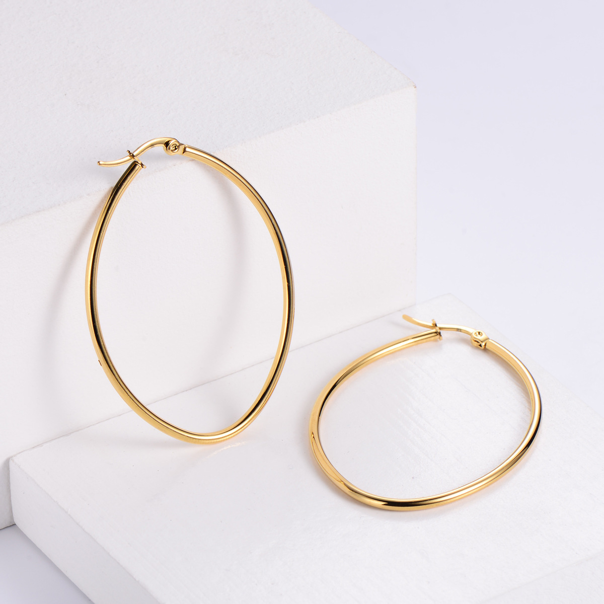 Polishing Round Line Titanium Steel Fashion Earrings