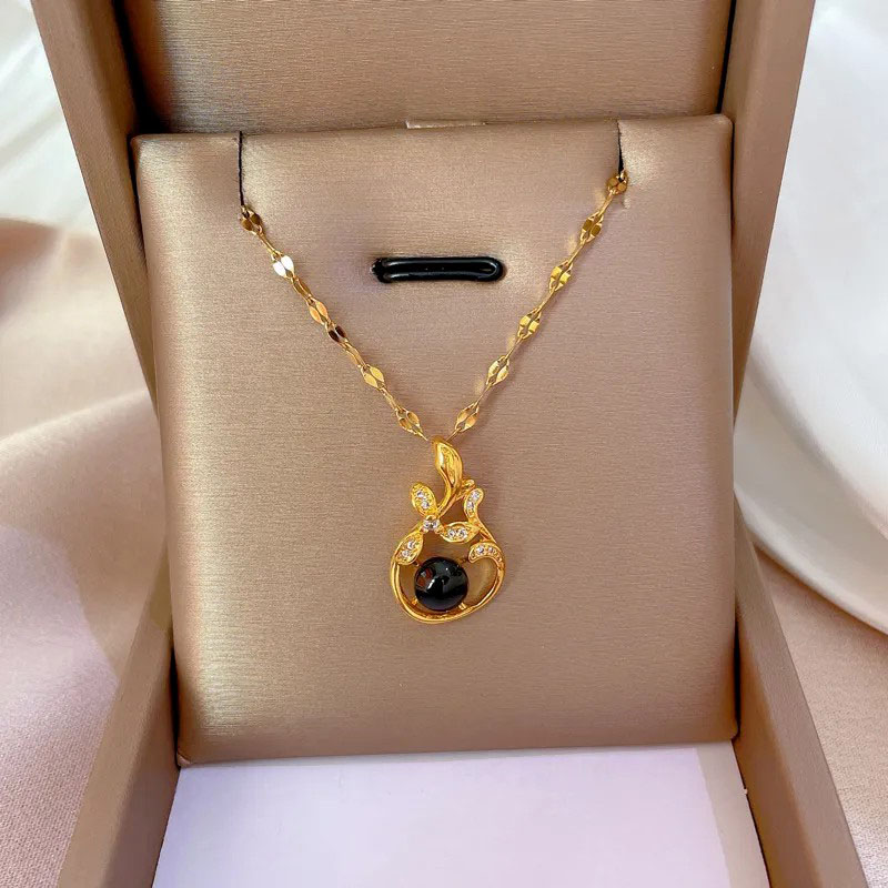 geometric, lip chain, stainless steel necklace