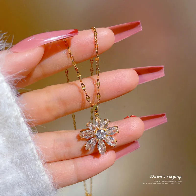 Flower, Zircon Inlaid, Pendant Titanium Steel Necklace 