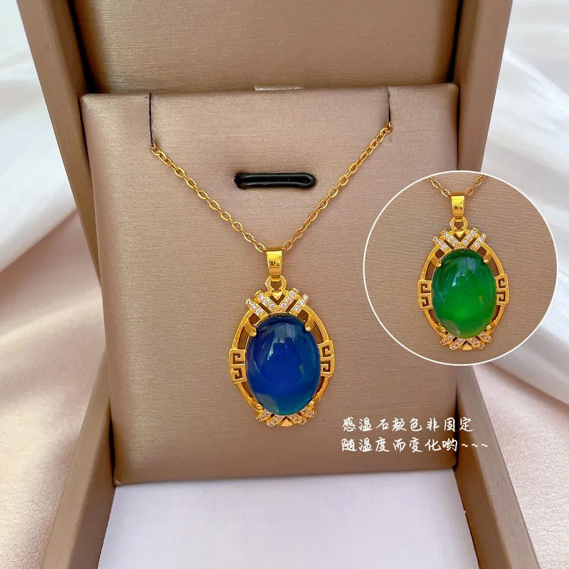 Thermosensitive Stone Inlaid Pendant Titanium Stee Necklace