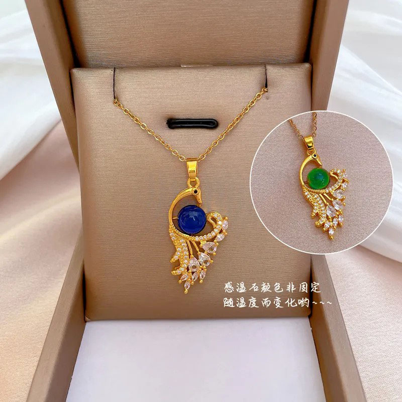 Thermosensitive Stone Inlaid Pendant Titanium Stee Necklace