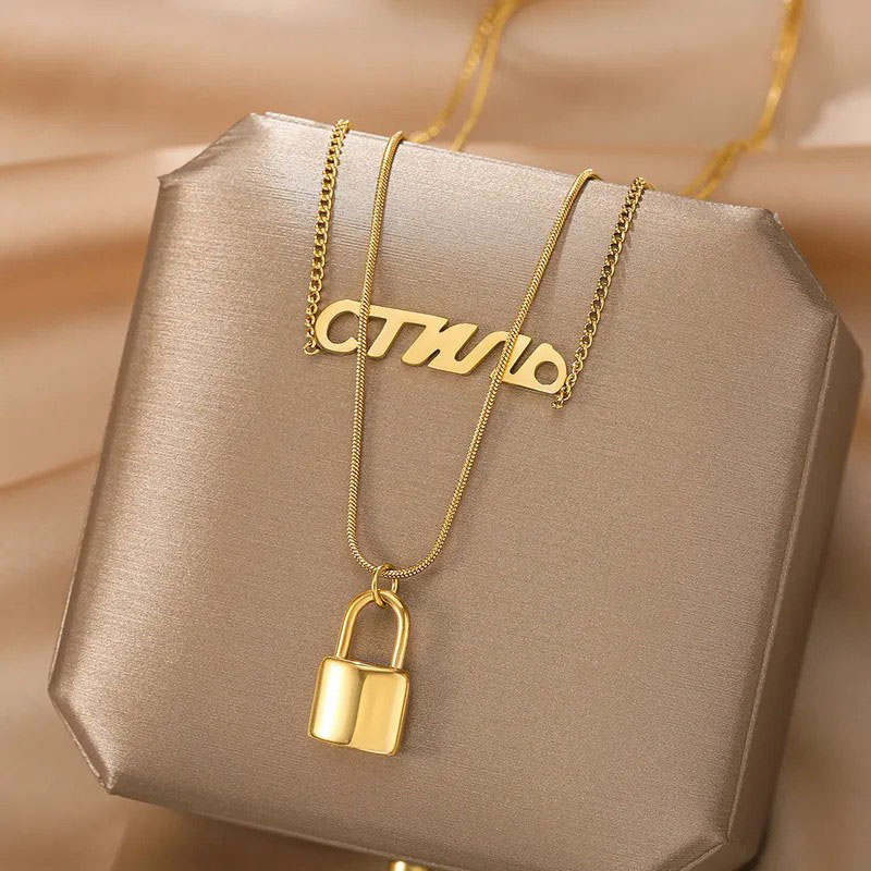 Double-Layer Chain, Golden Lock