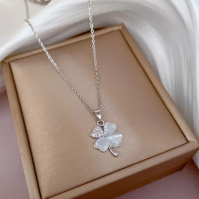 Four-Leaf Clover, Zircon Inlaid, Stainless Steel Necklace