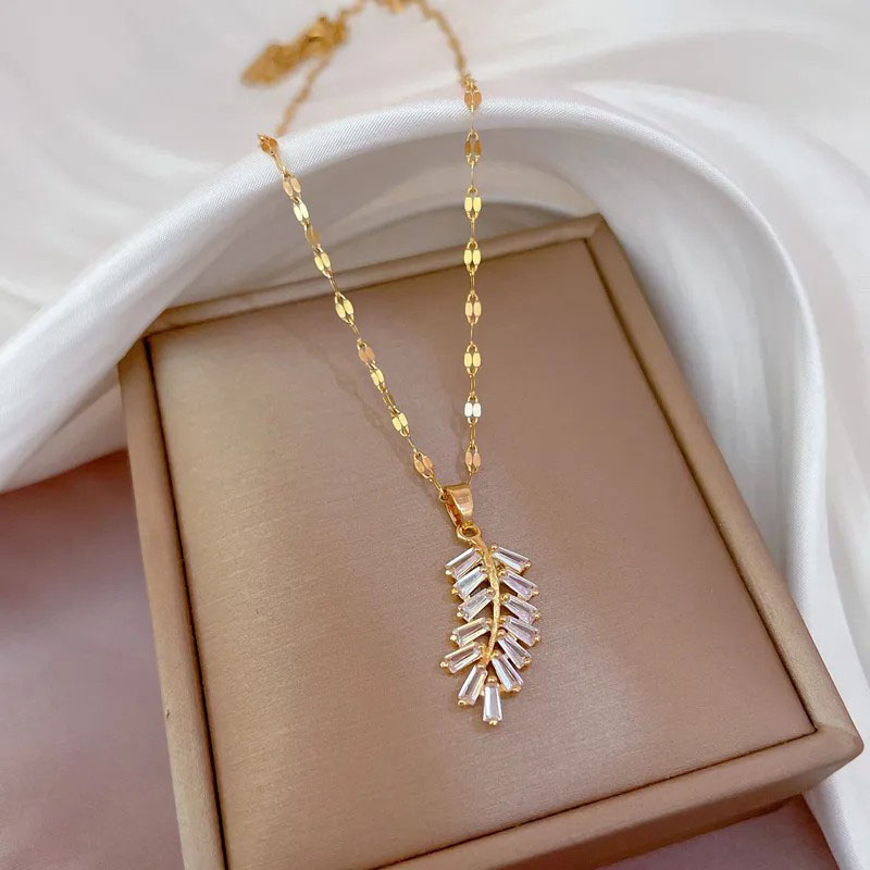  Inlaid Zircon, Titanium Steel Necklace