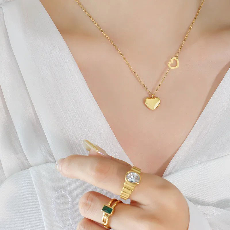 3D heart shape, stainless steel necklace