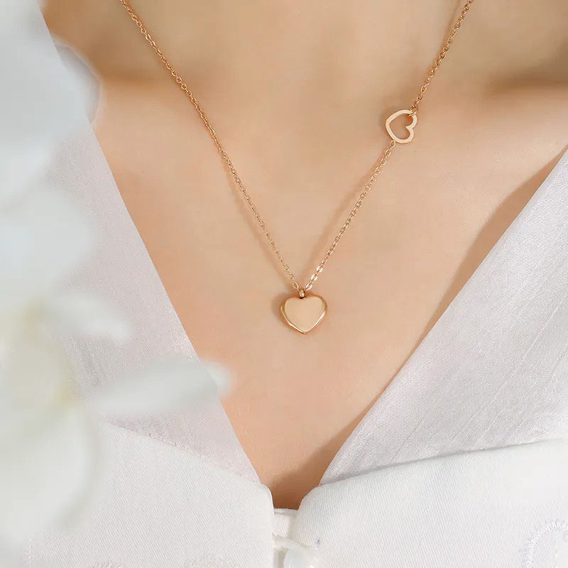 3D heart shape, stainless steel necklace
