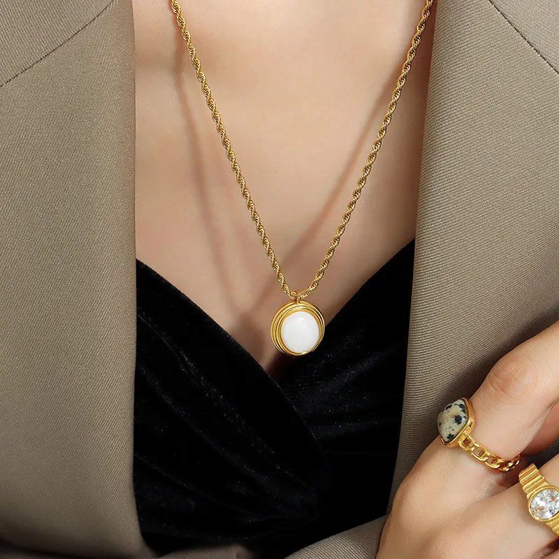 Oval, Natural Shell Pearls Inlaid, Gold Necklace
