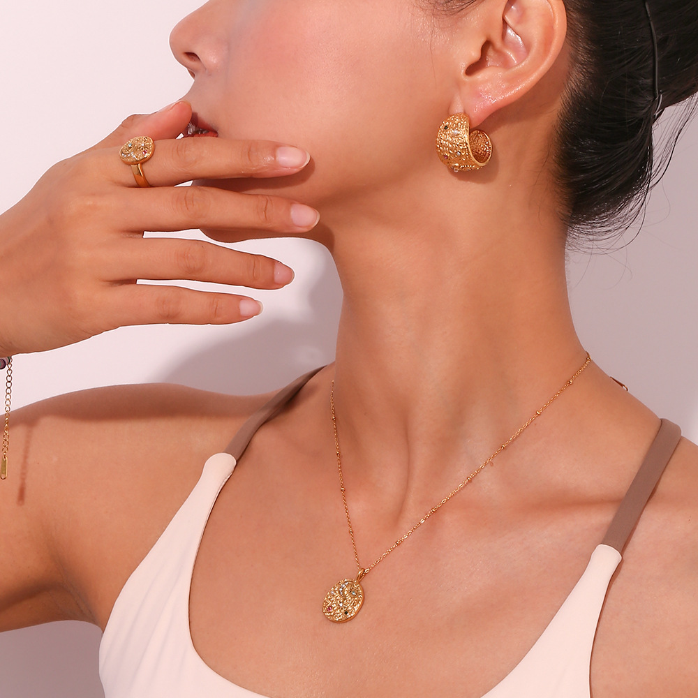18K Gold Micro-Inlaid Star Moon Round Necklace Ring Earring Set
