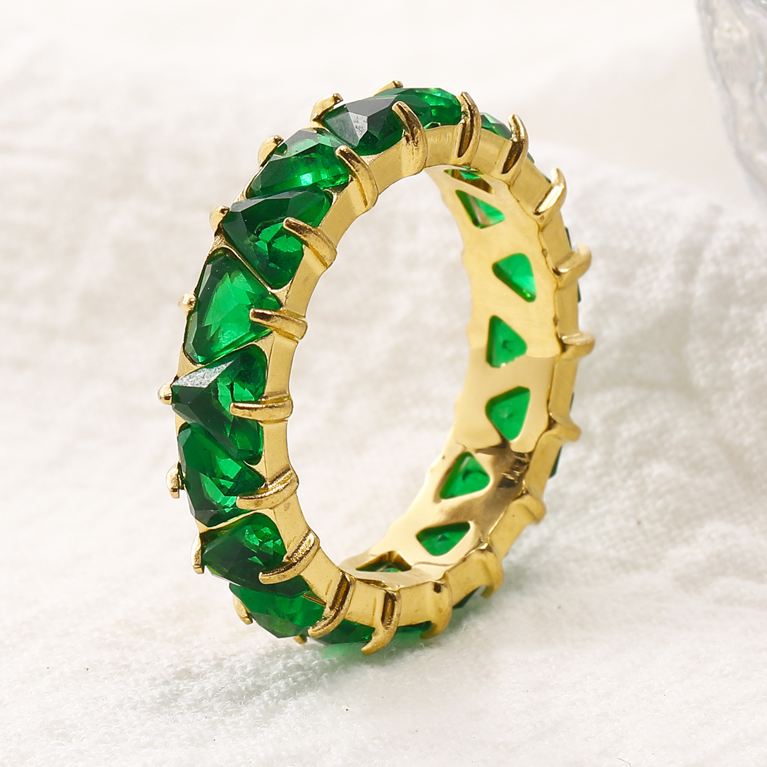 Green Triangle Diamond Inlaid Stainless Steel Ring 