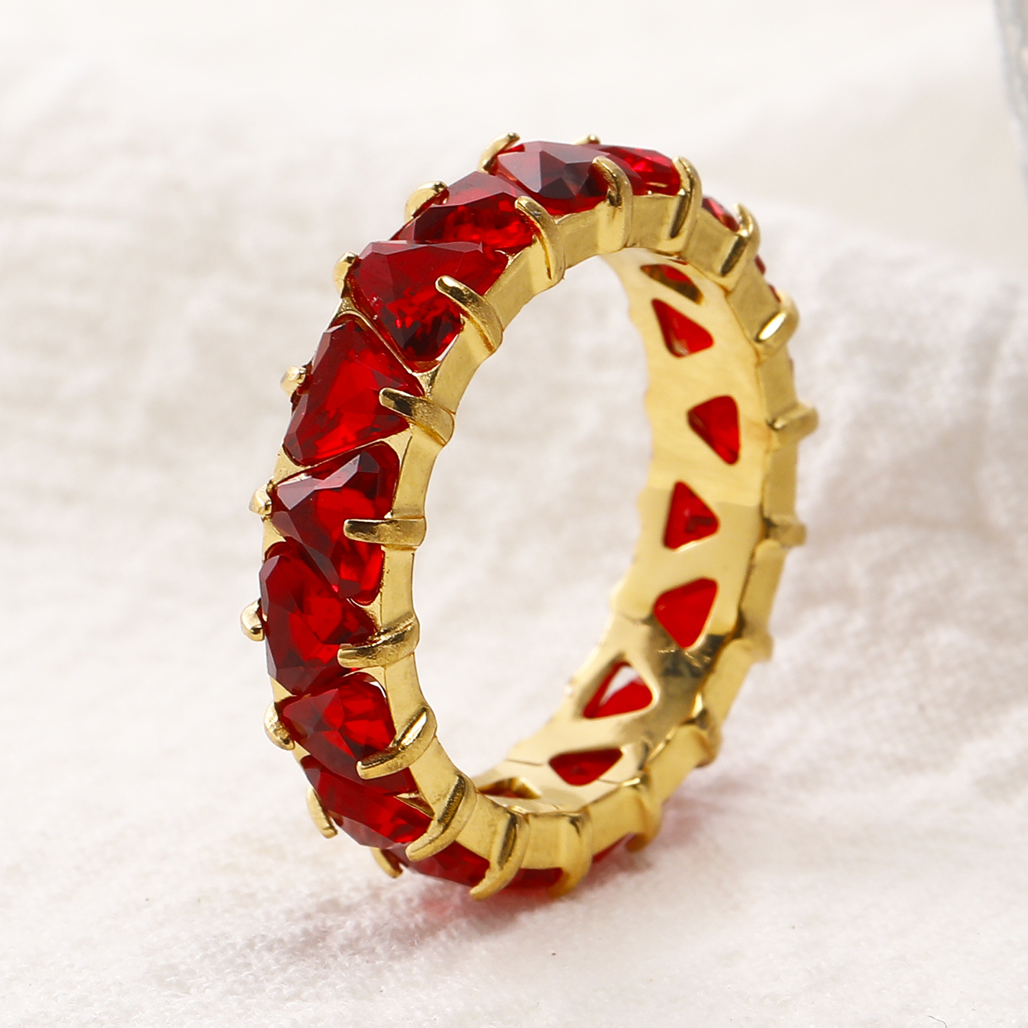 Red Triangle Diamond Inlaid Stainless Steel Ring 