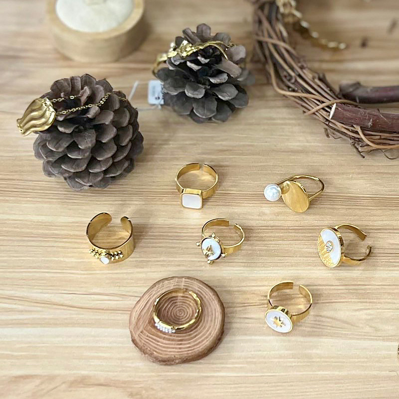 Shell Pearl Star 14K Gold Plated Stainless Steel Ring
